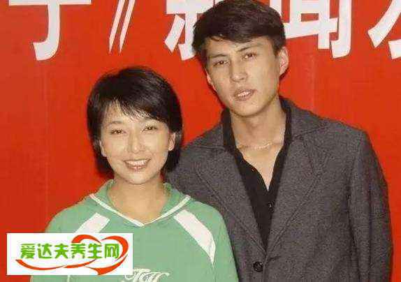 靳东的第一任老婆江姗