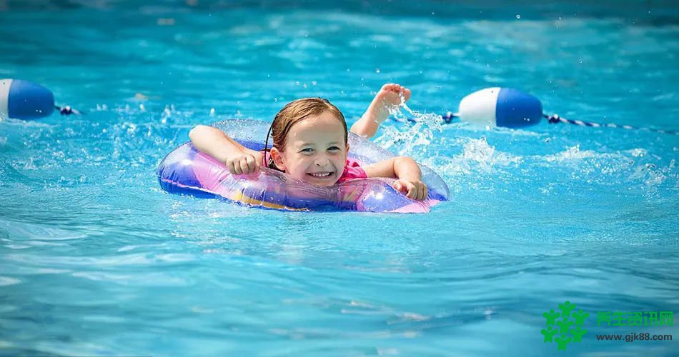 夏季游泳注意事项 牢记禁忌方能安全养生及瘦身